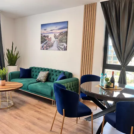 Park Avenue Apart Apartment